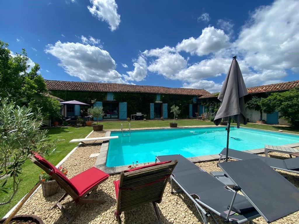 Domaine Du Tafiart Bed & Breakfast Sarron Luaran gambar