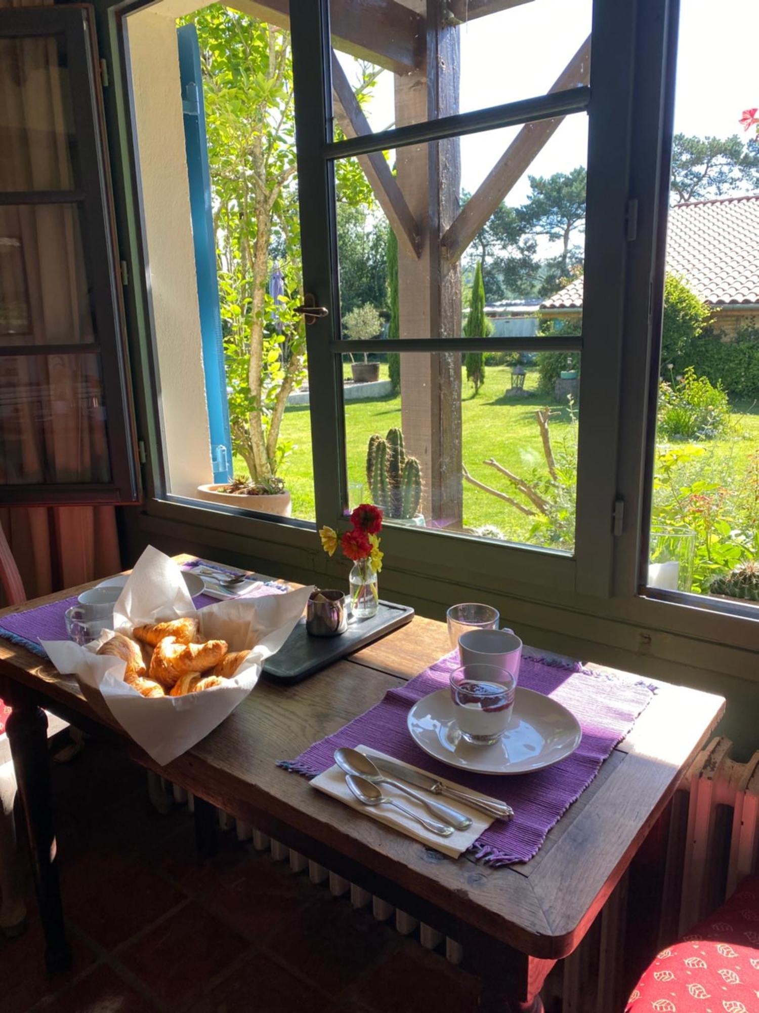 Domaine Du Tafiart Bed & Breakfast Sarron Luaran gambar